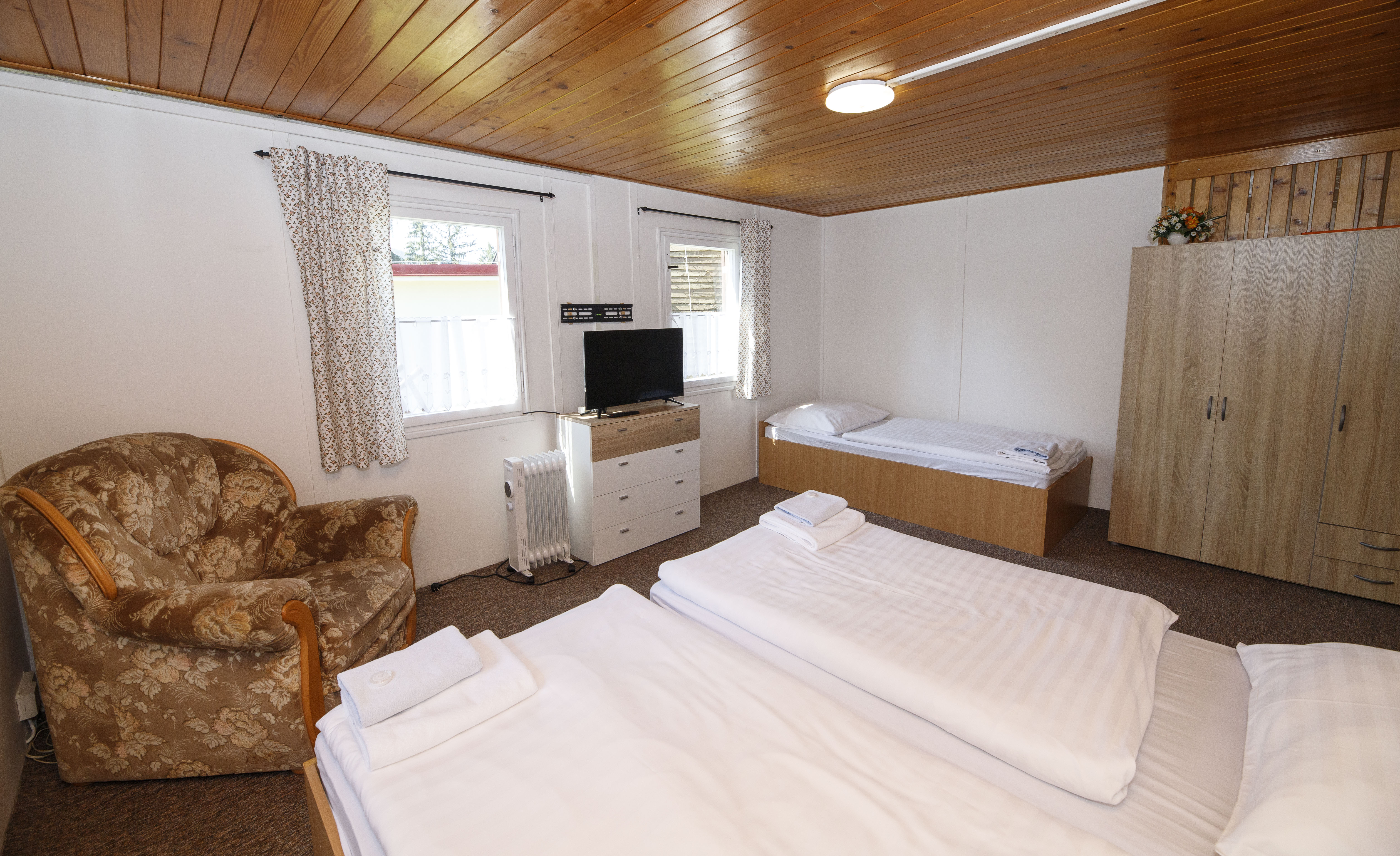 Interiér nebo exteriér chaty